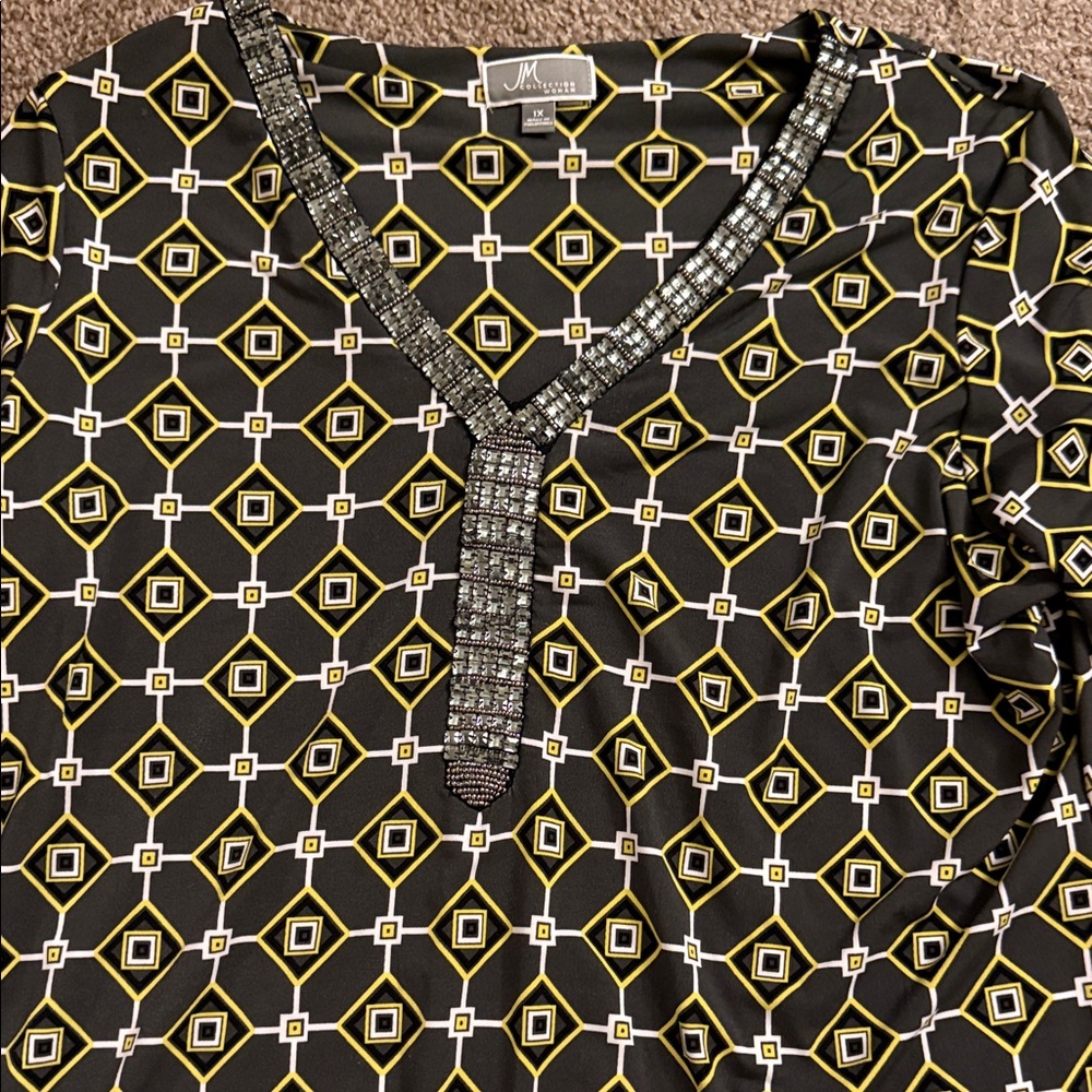 JM Collection Black and Yellow Diamond Pattern Top